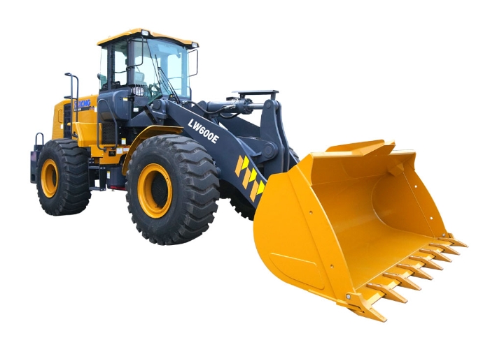 青松路街道LW600E 6吨